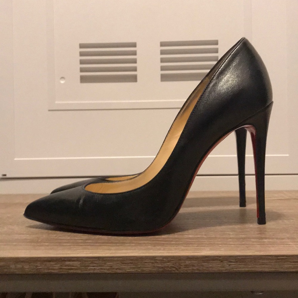 Christian Louboutin 6.5 black heels